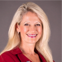 Photo of Laurie McPhillips